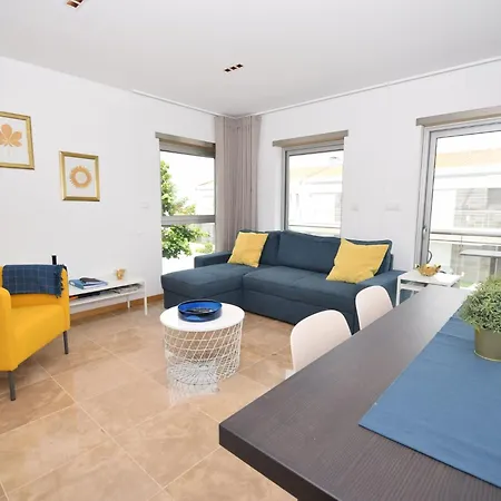 Near Sao Martinho بيت للعطل *