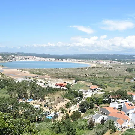 Near Sao Martinho * Salir de Porto