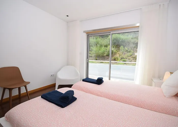 Near Sao Martinho 度假居