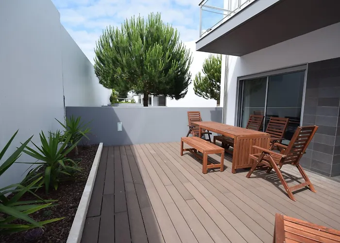 Near Sao Martinho 度假居 *